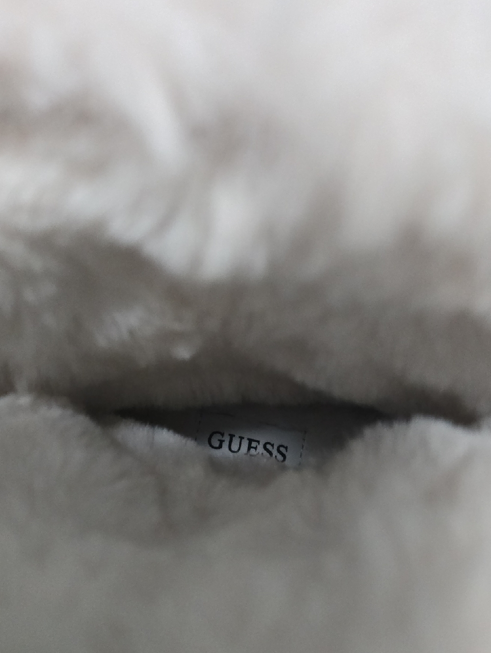 GUESS🆕️ - Picture 7 of 7